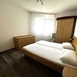 In 54733 * بيبيوني